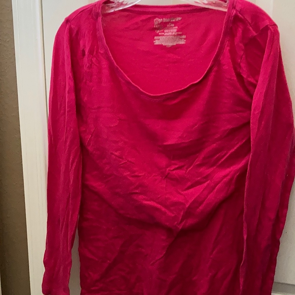 FINAL MARKDOWN No boundaries long sleeved tee large 11/13